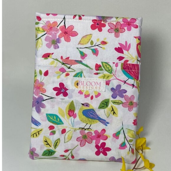 Kindle E-Reader Sleeve:  Stylish Protection The Perfect Gift for Book Lovers - Picture 2 of 7